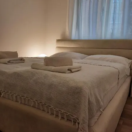 57 Апартаменты *